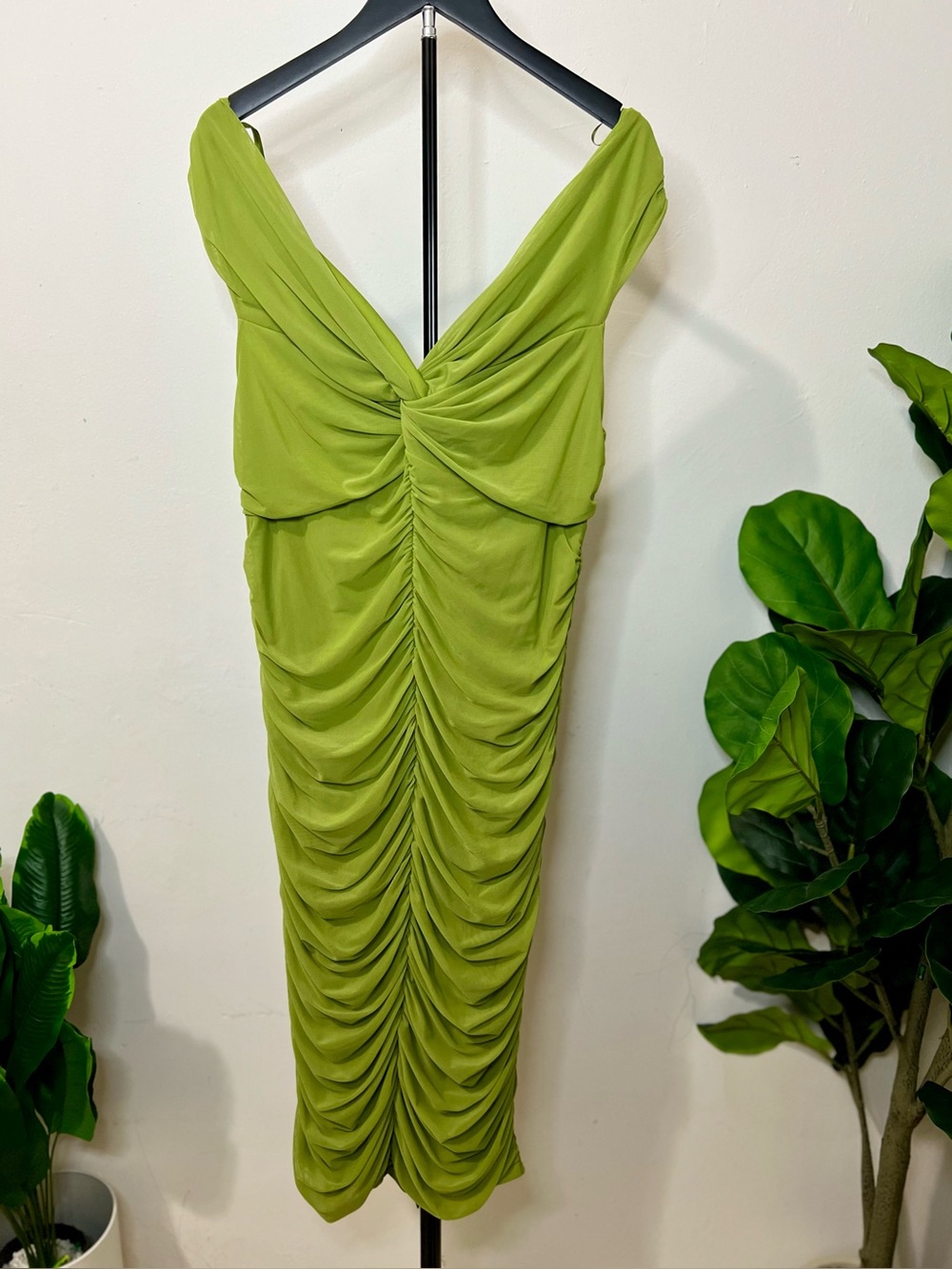 Fashion Nova The Tink Ruched Lime Green Midi Dress Plus Size 2X NWT Party
